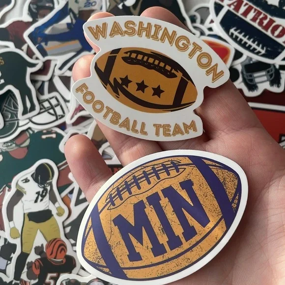 50 Football Theme Stickers - Picture 4 of 6